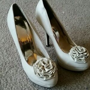 Moda Scapa heels size 6